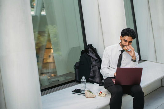 High Calorie Snacks for Bulking at Work: 10 Busy-Proof Adds